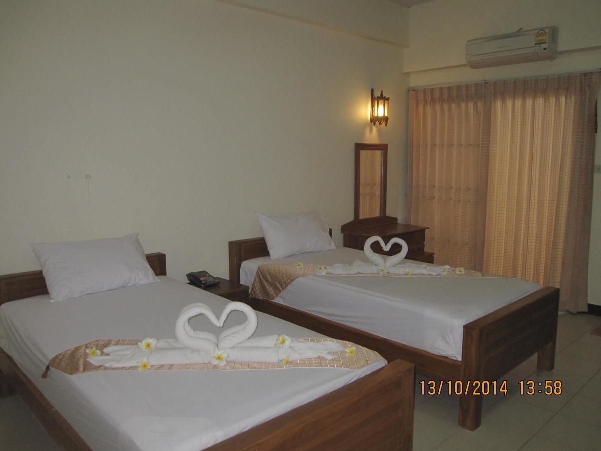 Veerasuda Condotel Ratchaburi Экстерьер фото
