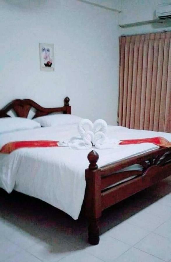 Veerasuda Condotel Ratchaburi Экстерьер фото